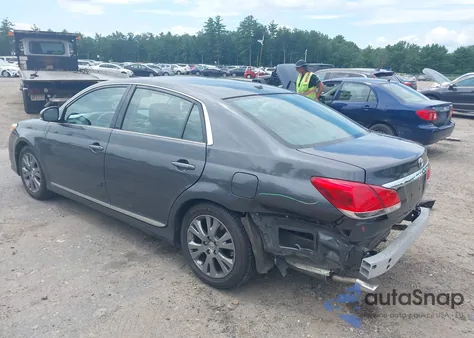 2011 Toyota Avalon z USA, uszkodzony, nr VIN 4T1BK3DBXBU410053